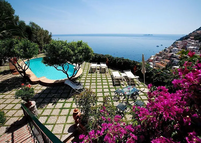 Dei Fisici Hotell 3*